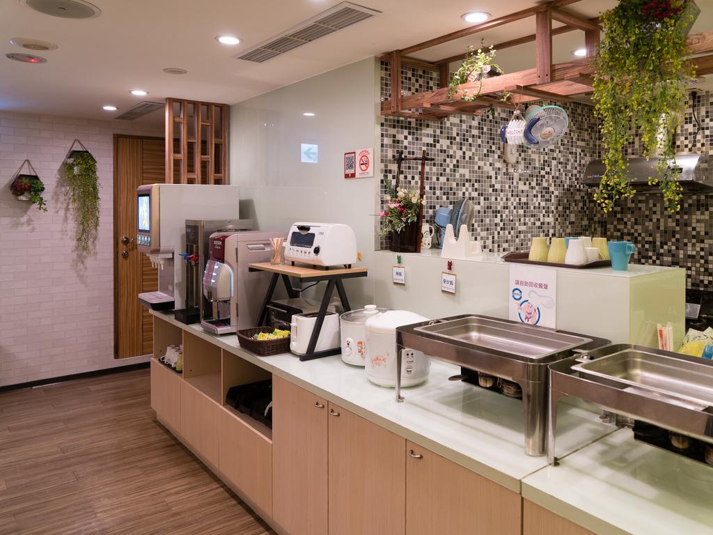 東驛商務旅館 臺北 外观 照片