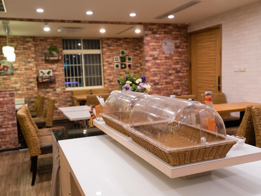 東驛商務旅館 臺北 外观 照片